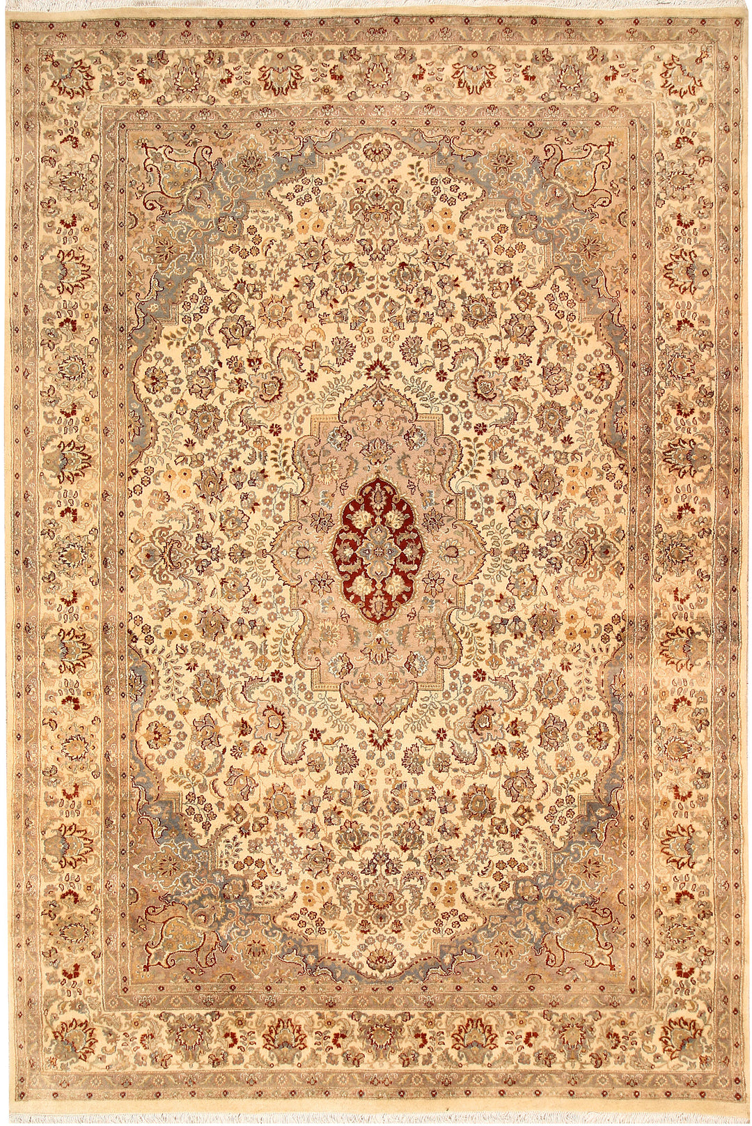 Blanched Almond Isfahan 6' 5 x 9' 7 - No. 68479 - ALRUG Rug Store
