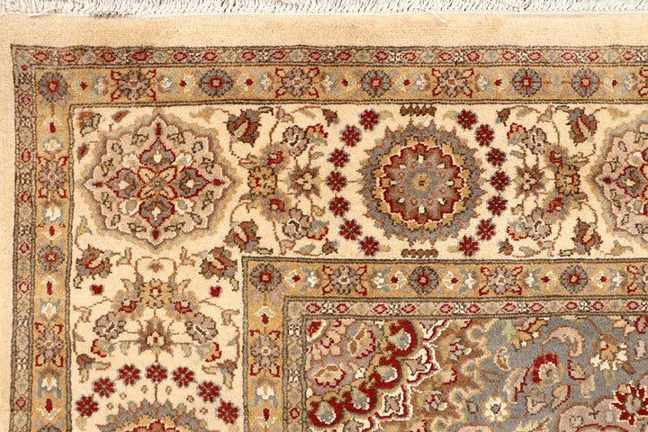 Blanched Almond Isfahan 6'  8" x 9'  11" - No. QA73794