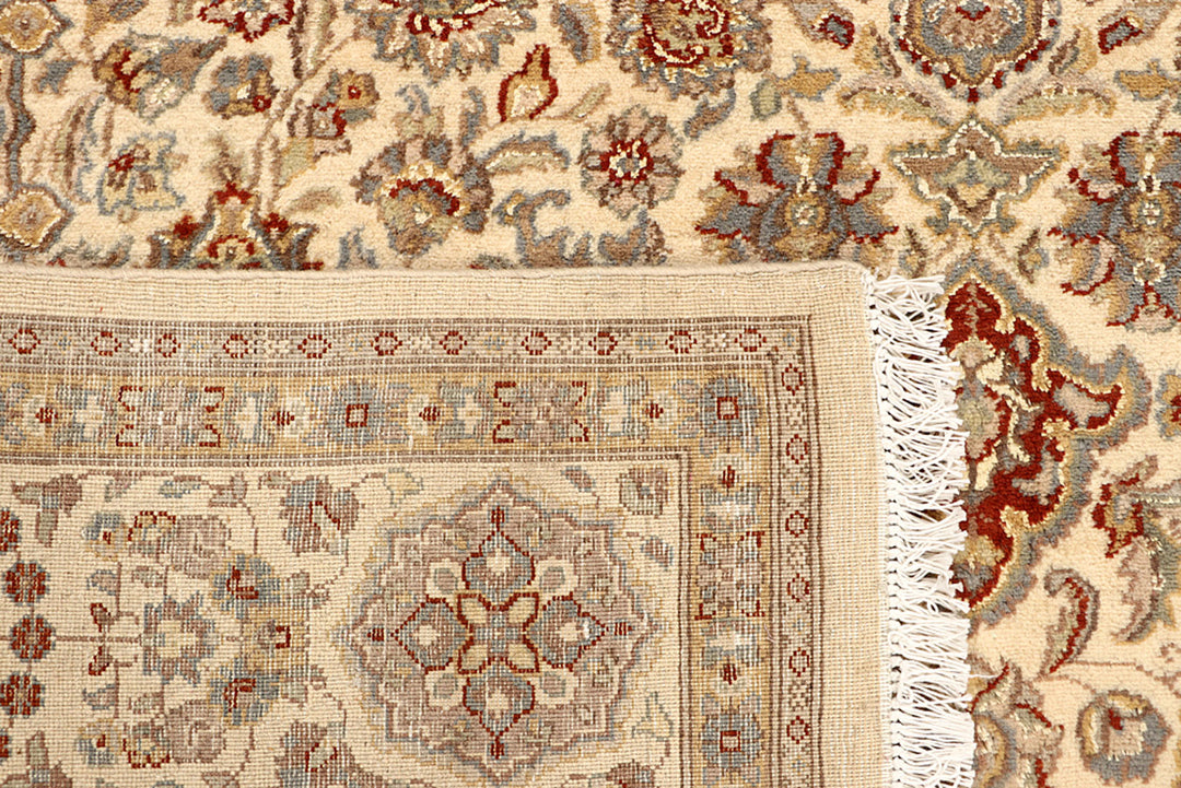 Blanched Almond Isfahan 6'  6" x 9'  9" - No. QA41992