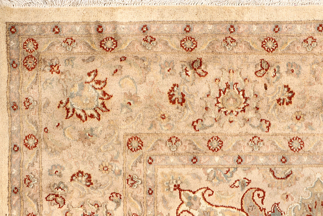 Blanched Almond Isfahan 6'  7" x 9'  7" - No. QA71044