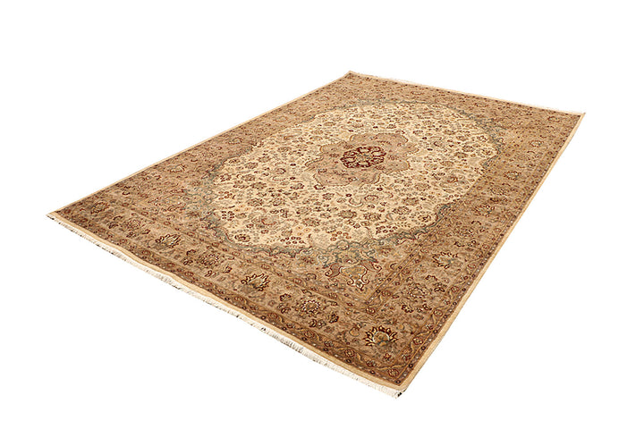 Blanched Almond Isfahan 6'  7" x 9'  7" - No. QA71044