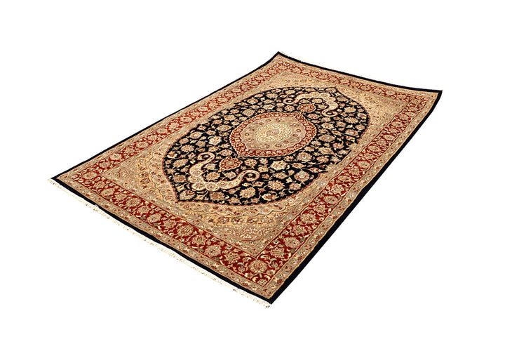 Black Isfahan 4' 7 x 7' 1 - No. 68497 - ALRUG Rug Store