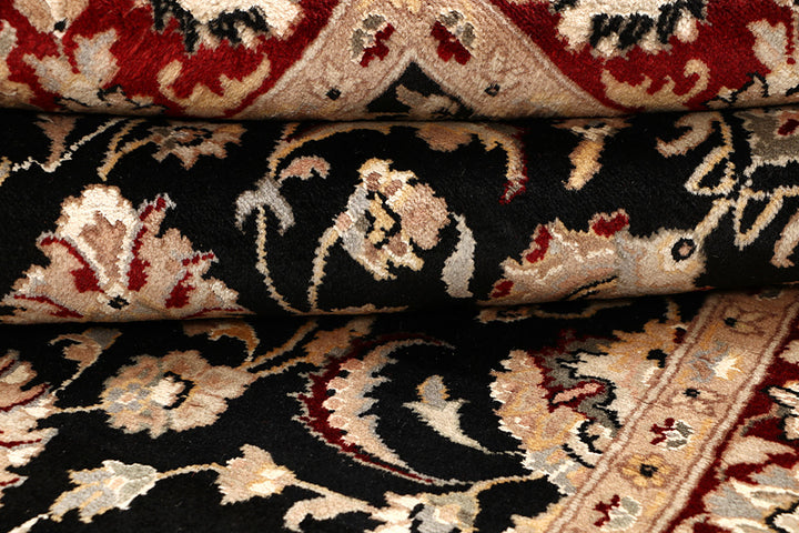 Black Mahal 4'  6" x 6'  10" - No. QA82309