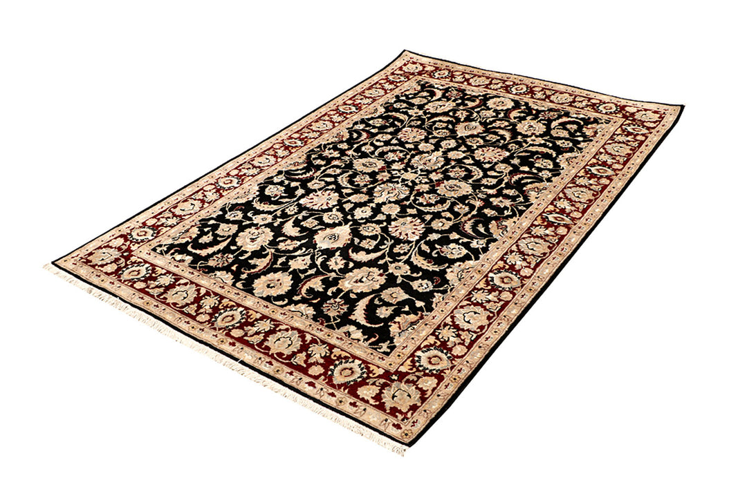 Black Mahal 4'  6" x 6'  10" - No. QA82309