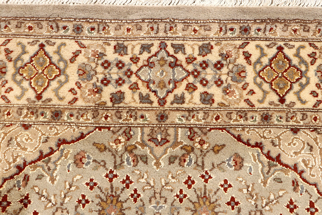Tan Gombud 4' 7 x 7' 2 - No. 68504 - ALRUG Rug Store