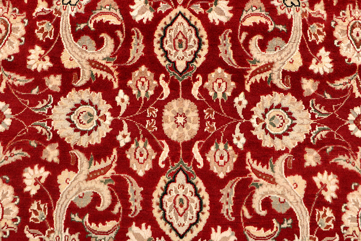 Firebrick Mahal 4'  5" x 6'  11" - No. QA93727