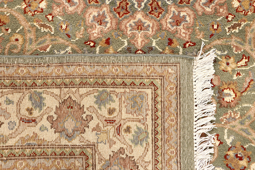 Olive Kashan 4' 8 x 7' 1 - No. 68513 - ALRUG Rug Store