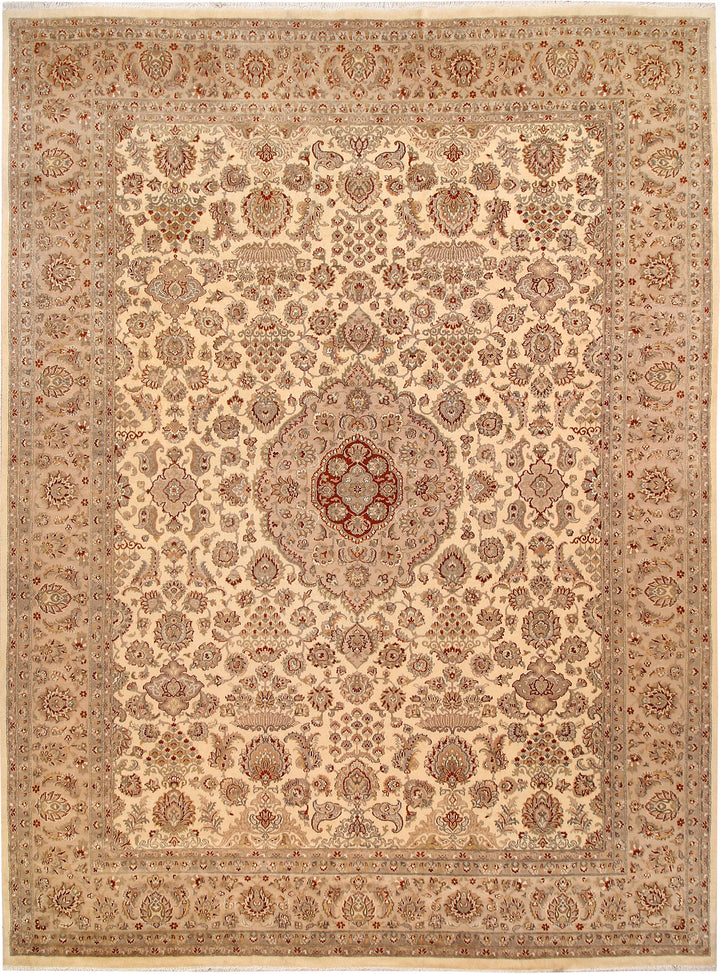 Blanched Almond Isfahan 9' 1 x 12' 2 - No. 68533 - ALRUG Rug Store