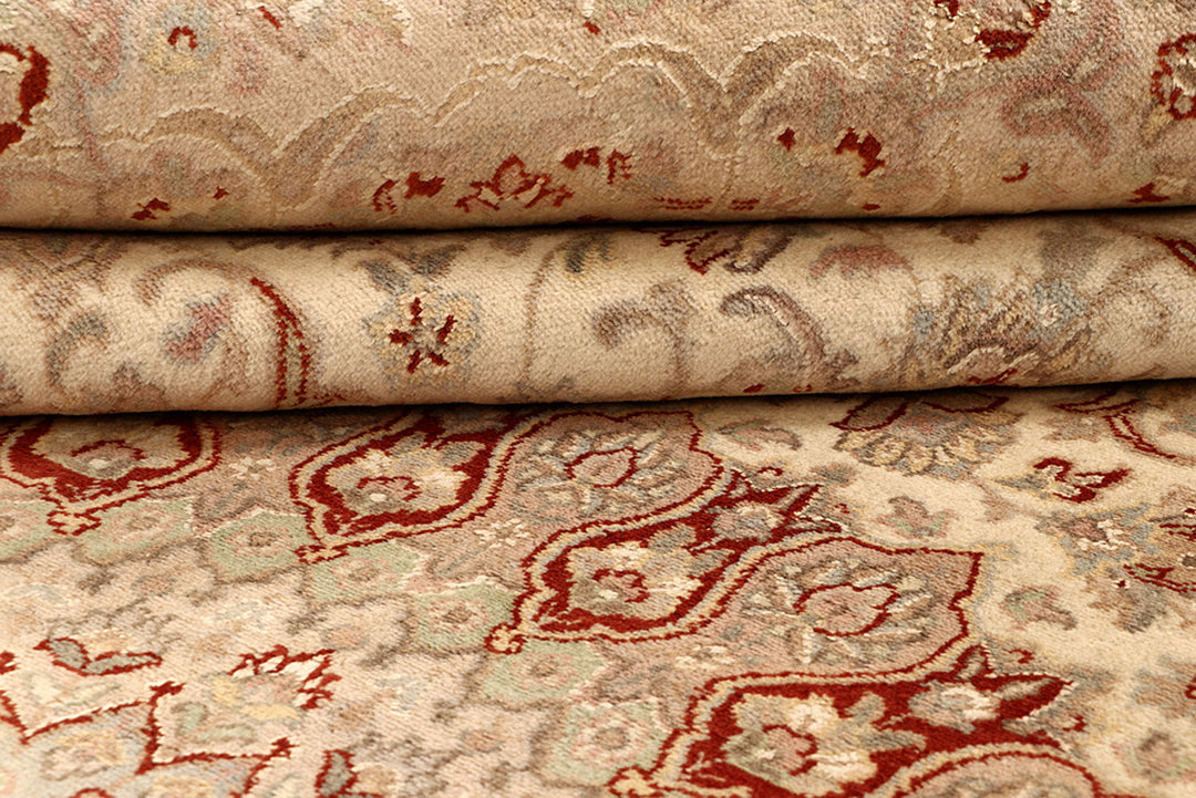 Blanched Almond Isfahan 8' 11 x 12' - No. 68536 - ALRUG Rug Store