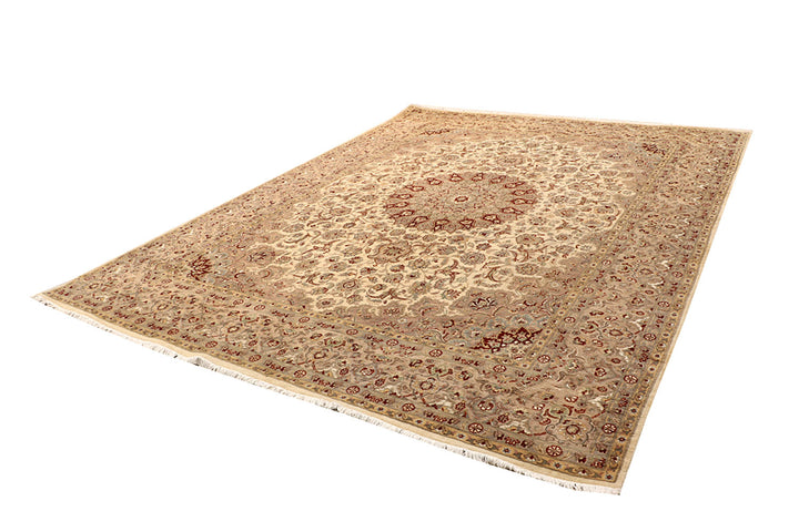 Blanched Almond Isfahan 8' 11 x 12' - No. 68536 - ALRUG Rug Store