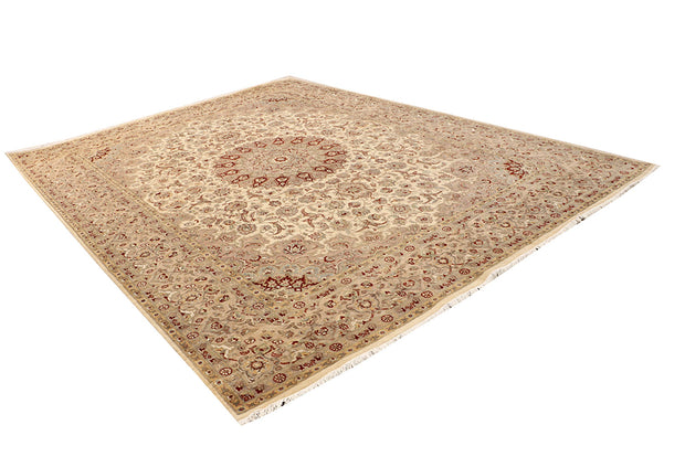 Blanched Almond Isfahan 8' 11 x 12' - No. 68536 - ALRUG Rug Store