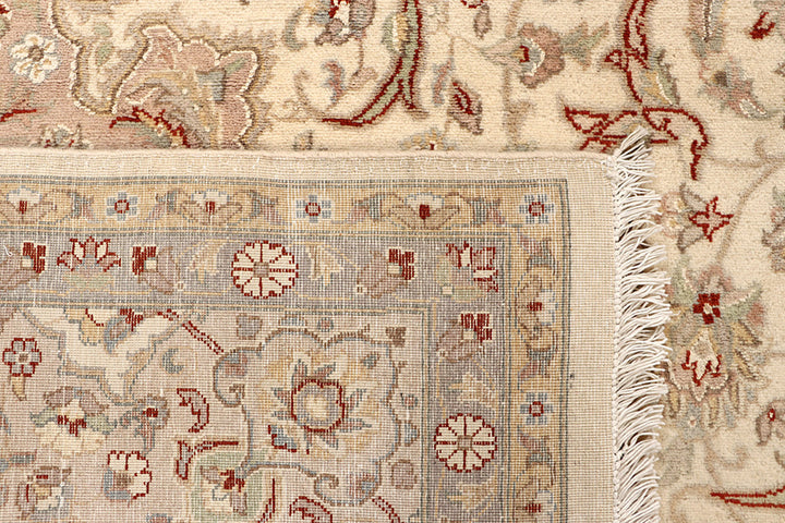 Blanched Almond Isfahan 8' 11 x 12' - No. 68536 - ALRUG Rug Store