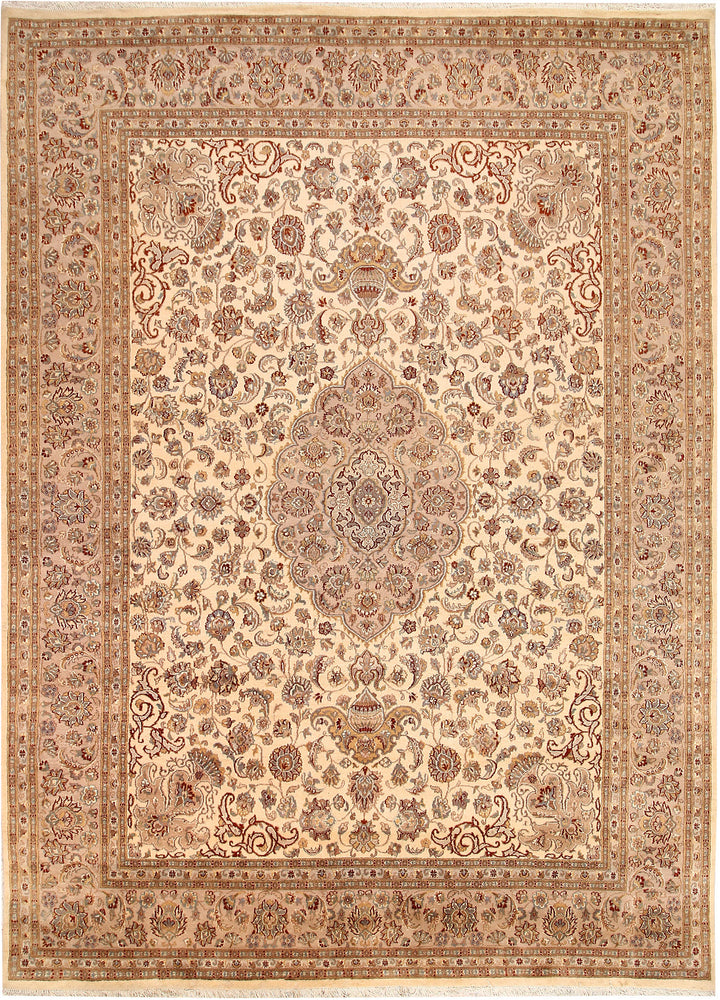 Blanched Almond Isfahan 8' 1 x 11' 2 - No. 68542 - ALRUG Rug Store