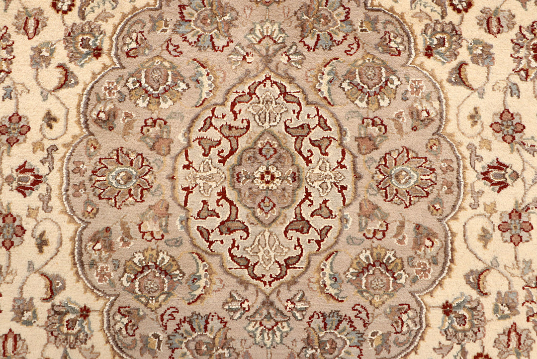 Blanched Almond Isfahan 7'  11" x 10'  1" - No. QA63110