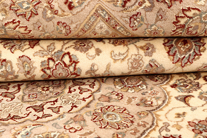 Blanched Almond Isfahan 7' 11 x 10' 1 - No. 68552 - ALRUG Rug Store