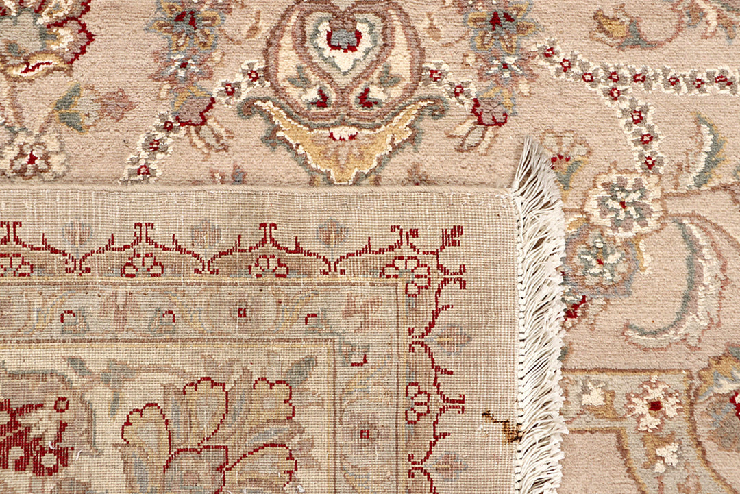 Peach Puff Mahal 7' 11 x 10' - No. 68555 - ALRUG Rug Store