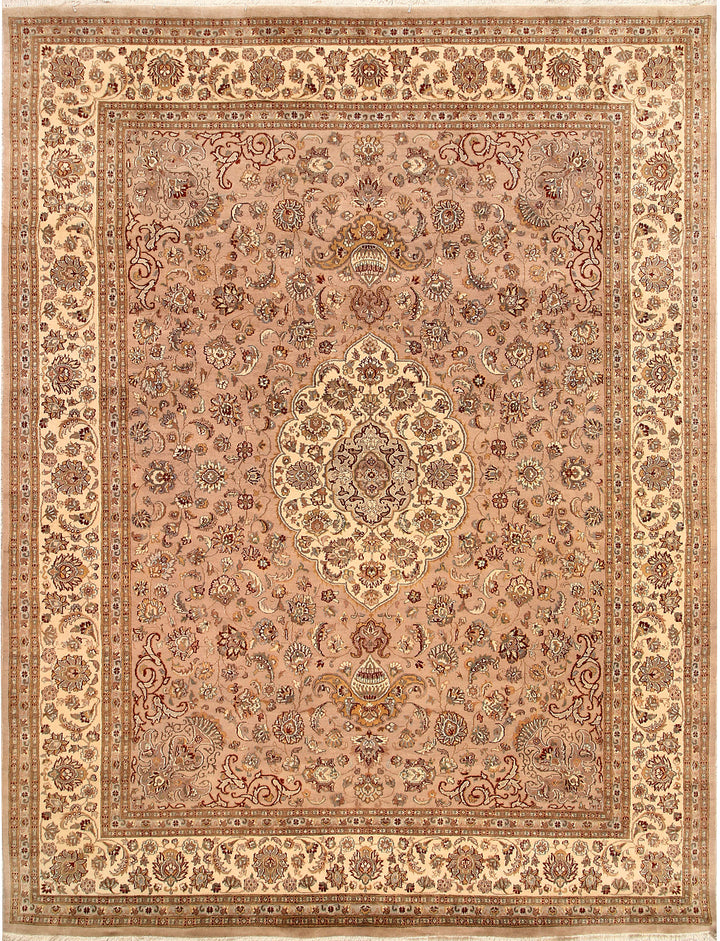 Peach Puff Isfahan 7' 11 x 10' 3 - No. 68563 - ALRUG Rug Store