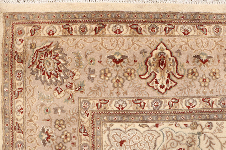 Blanched Almond Isfahan 8' x 10' 5 - No. 68566 - ALRUG Rug Store