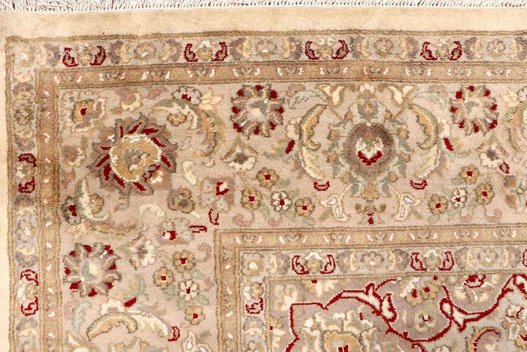 Blanched Almond Kashan 8' x 10' 3 - No. 68567 - ALRUG Rug Store