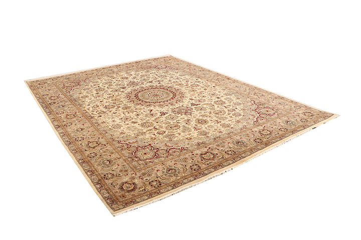 Blanched Almond Kashan 8' x 10' 3 - No. 68567 - ALRUG Rug Store
