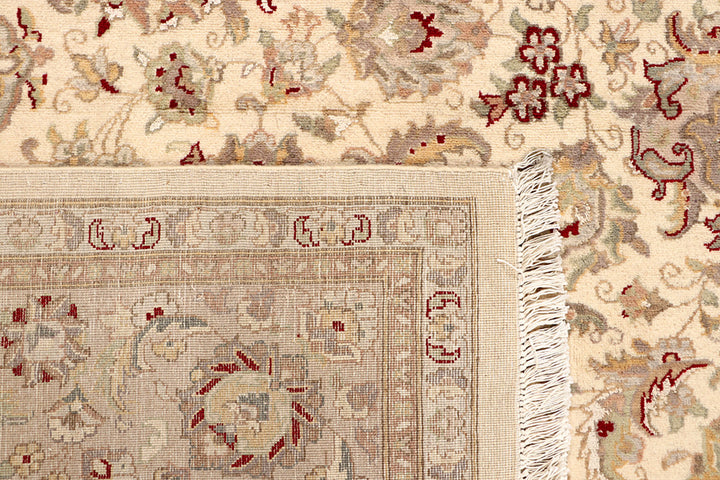 Blanched Almond Kashan 8' x 10' 3 - No. 68567 - ALRUG Rug Store