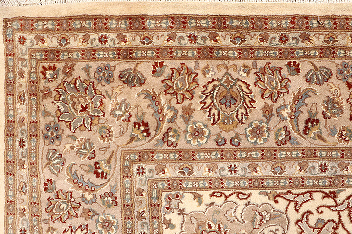 Cornsilk Isfahan 7' 11 x 10' 8 - No. 68575 - ALRUG Rug Store