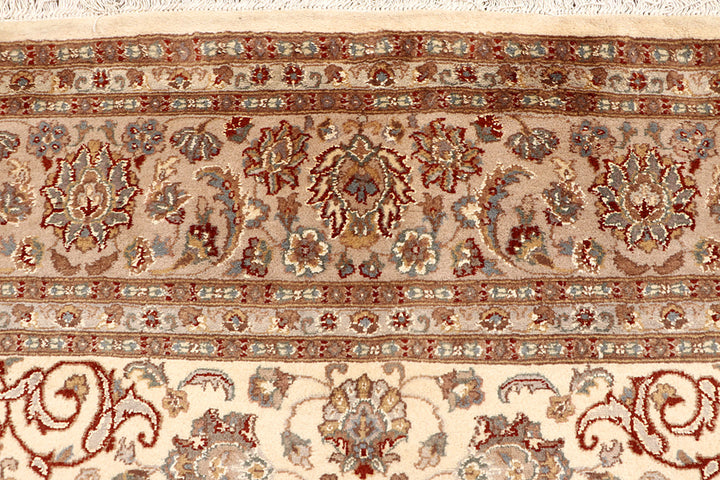 Cornsilk Isfahan 7' 11 x 10' 8 - No. 68575 - ALRUG Rug Store