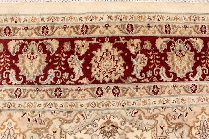 Blanched Almond Isfahan 8' x 10' 2 - No. 68578 - ALRUG Rug Store