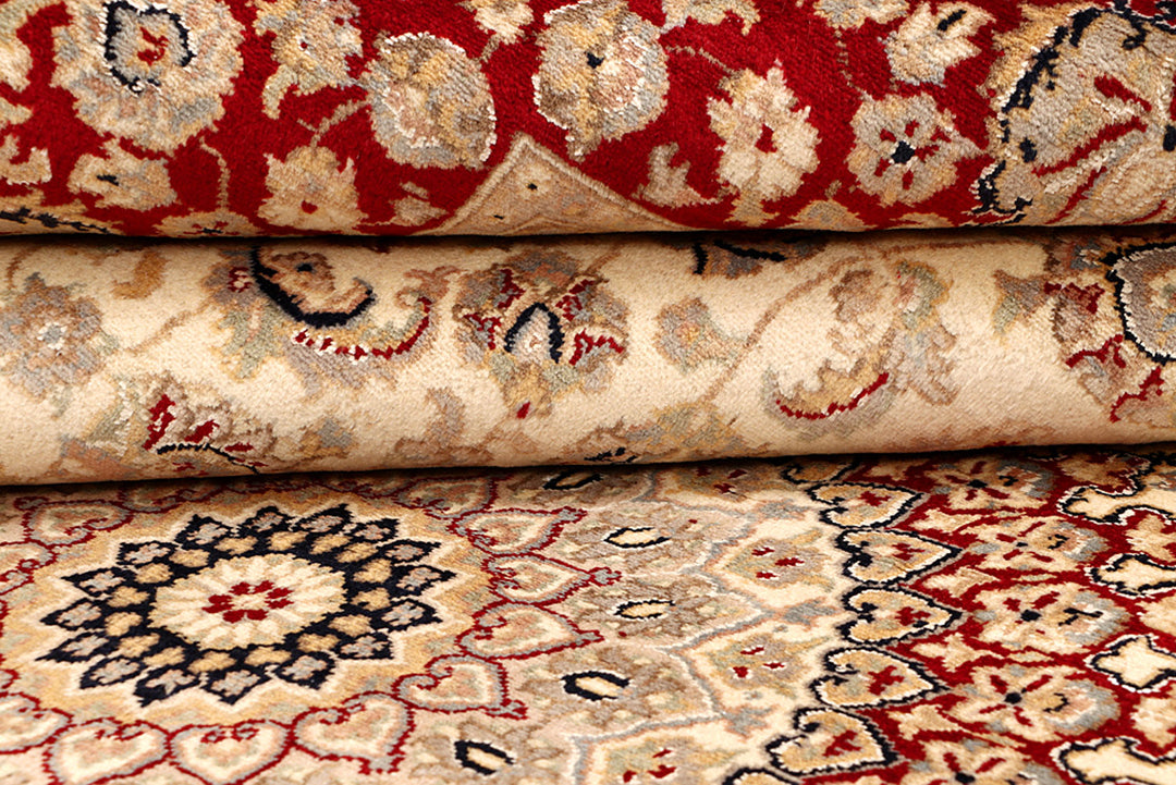 Blanched Almond Isfahan 7' 11 x 10' 4 - No. 68583 - ALRUG Rug Store