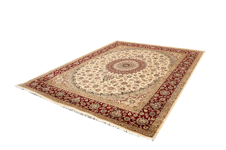 Blanched Almond Isfahan 7' 11 x 10' 4 - No. 68583 - ALRUG Rug Store