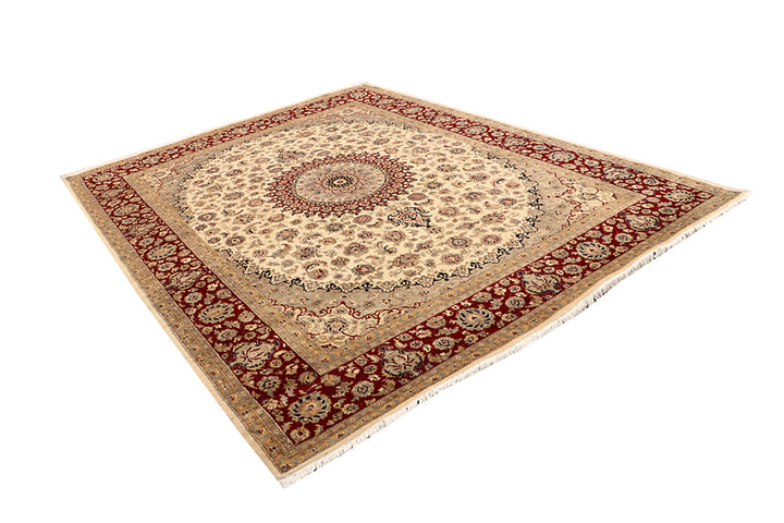 Blanched Almond Isfahan 7' 11 x 10' 4 - No. 68583 - ALRUG Rug Store