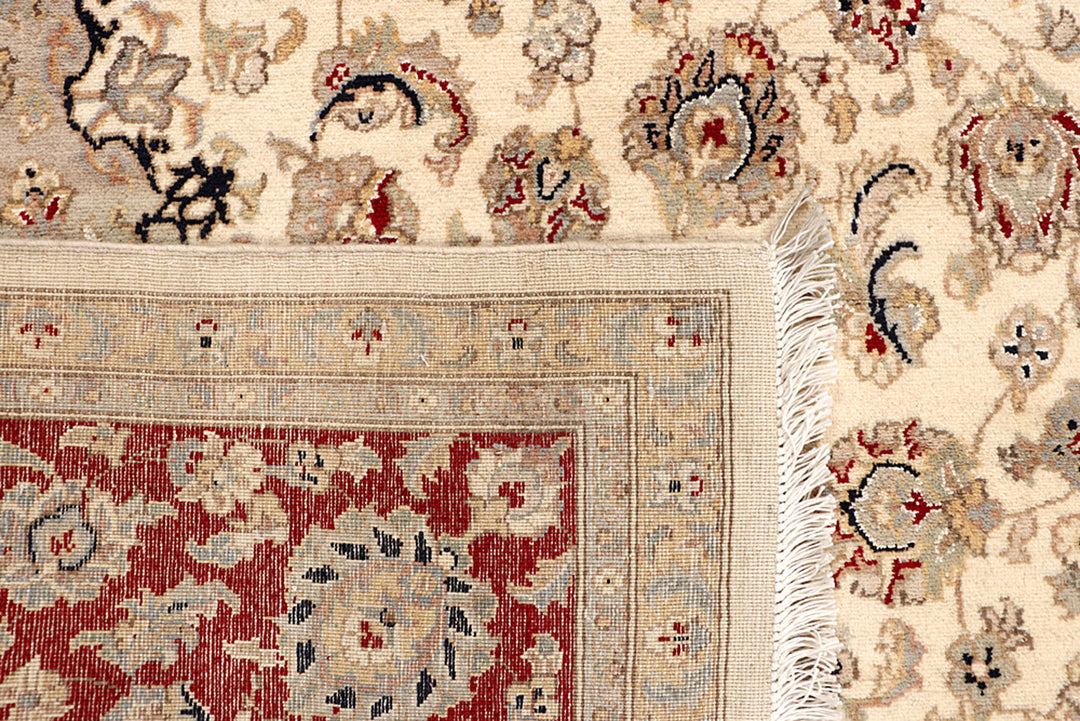 Blanched Almond Isfahan 7' 11 x 10' 4 - No. 68583 - ALRUG Rug Store