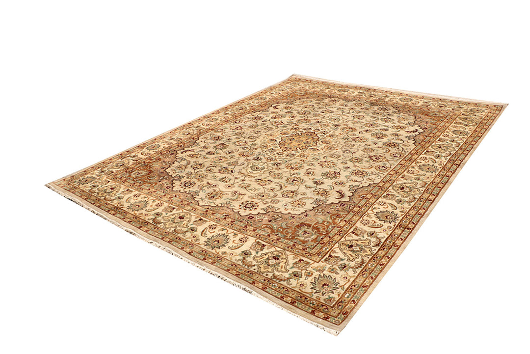 Blanched Almond Kirman 7' 11 x 10' 4 - No. 68590 - ALRUG Rug Store
