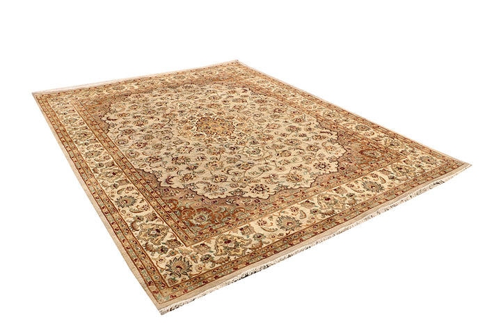 Blanched Almond Kirman 7' 11 x 10' 4 - No. 68590 - ALRUG Rug Store