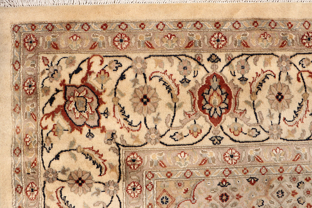 Blanched Almond Tabriz 7' 9 x 11' 3 - No. 68594 - ALRUG Rug Store