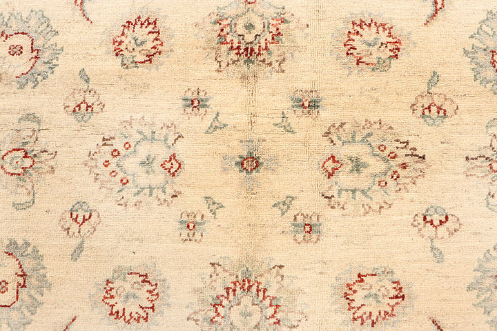 Cornsilk Ziegler 5' 4 x 7' 9 - No. 68598 - ALRUG Rug Store