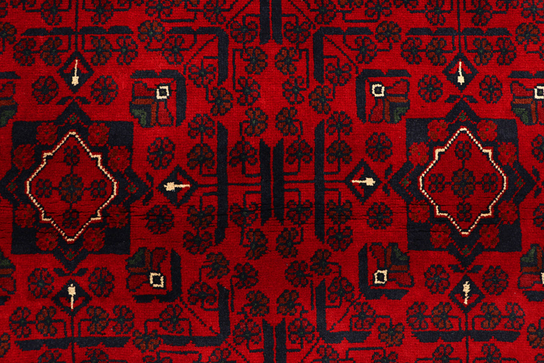 Dark Red Khal Mohammadi 4' 11 x 6' 7 - No. 68645 - ALRUG Rug Store