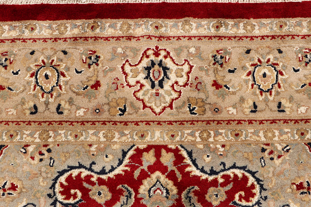 Firebrick Isfahan 5' 6 x 7' 11 - No. 68736 - ALRUG Rug Store