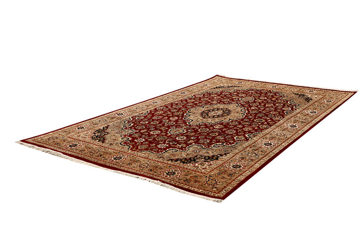 Firebrick Isfahan 5' 6 x 7' 11 - No. 68736 - ALRUG Rug Store