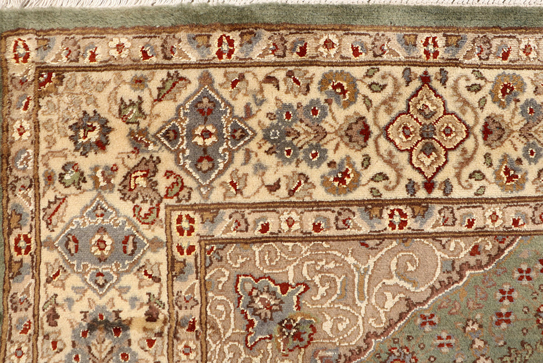 Olive Gombud 5' 6 x 8' 1 - No. 68743 - ALRUG Rug Store