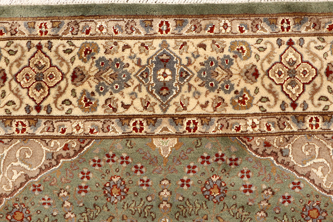 Olive Gombud 5' 6 x 8' 1 - No. 68743 - ALRUG Rug Store