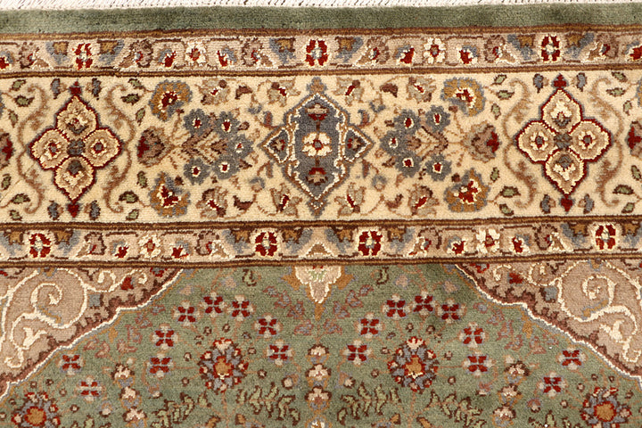Olive Gombud 5' 6 x 8' 1 - No. 68743 - ALRUG Rug Store