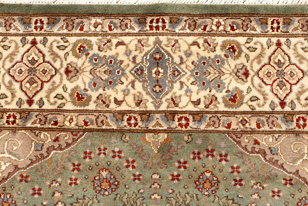 Olive Gombud 5' 6 x 8' 2 - No. 68745 - ALRUG Rug Store