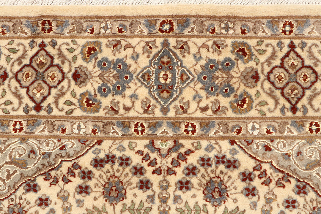 Blanched Almond Gombud 5' 5 x 7' 10 - No. 68750 - ALRUG Rug Store