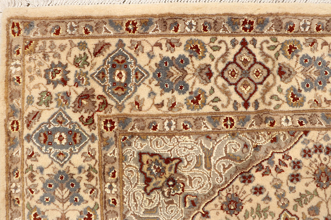 Blanched Almond Gombud 5' 7 x 7' 10 - No. 68755 - ALRUG Rug Store