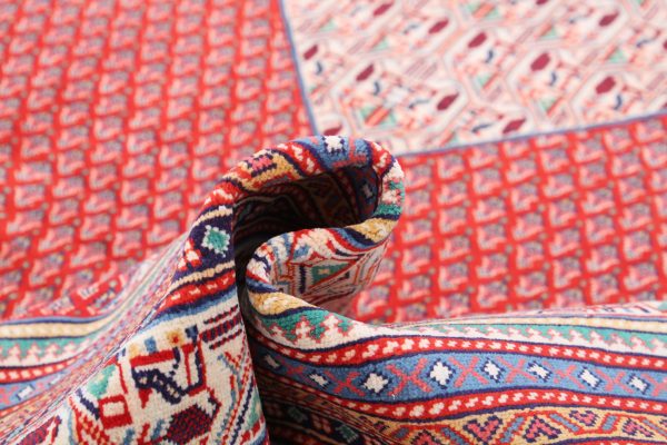 Mir 10’ 2″ x 13’ 9″ - No. AV89029