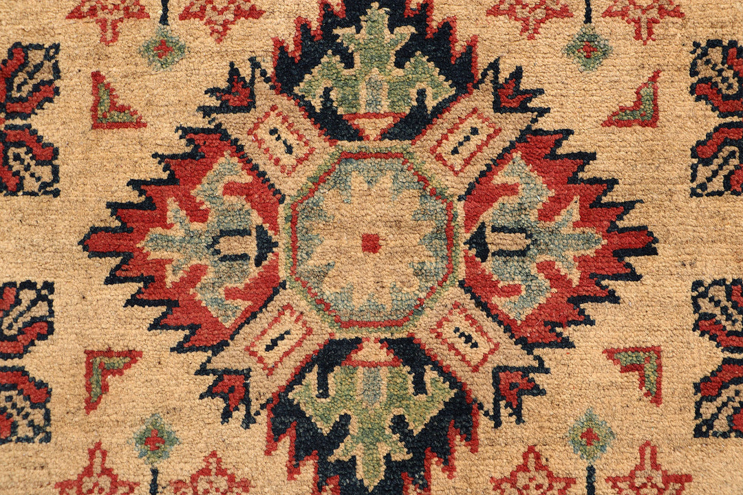 Tan Kazak 2' 7 x 9' 8 - No. 68882 - ALRUG Rug Store