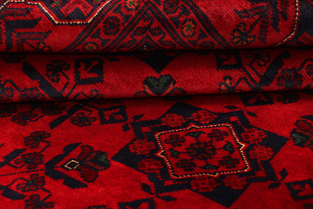 Dark Red Khal Mohammadi 4' 10 x 6' 3 - No. 68908