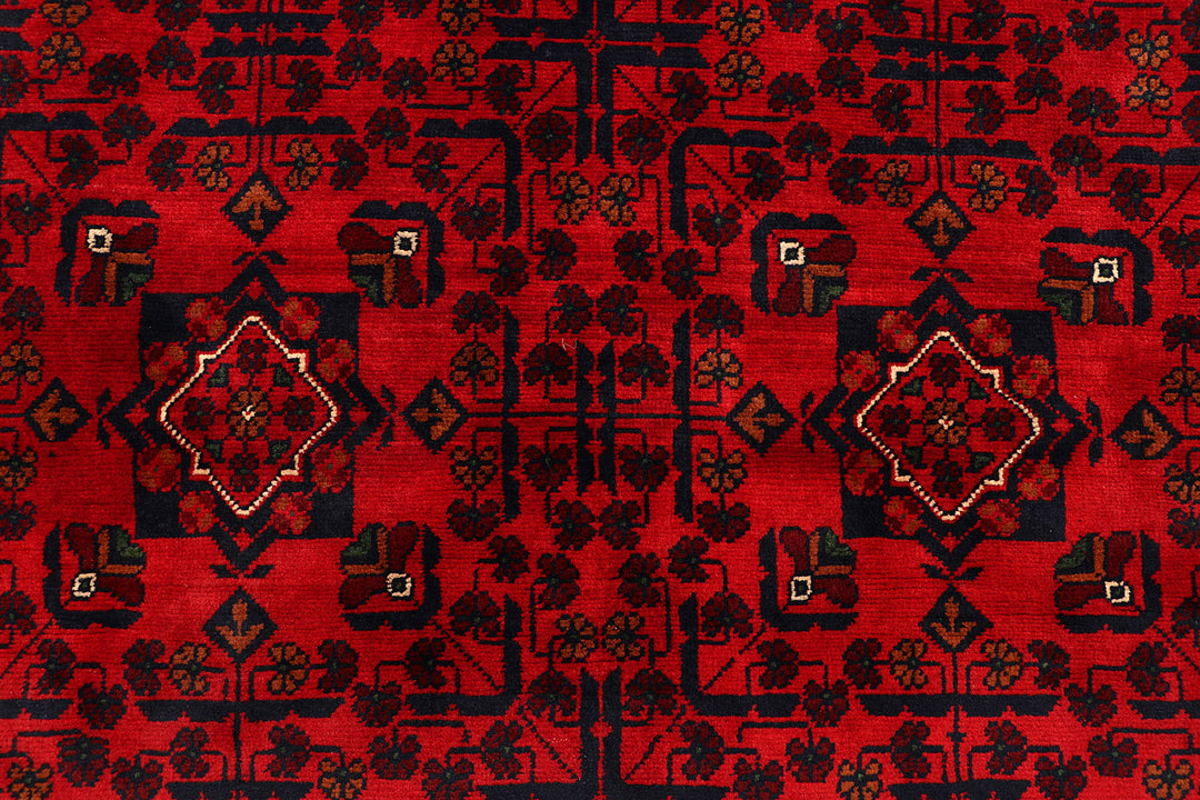 Dark Red Khal Mohammadi 4'  9" x 6'  6" - No. QA19598