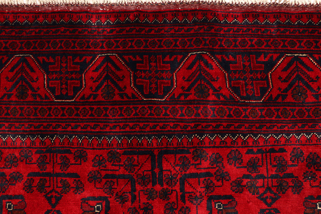 Dark Red Khal Mohammadi 4' 11 x 6' 5 - No. 68911